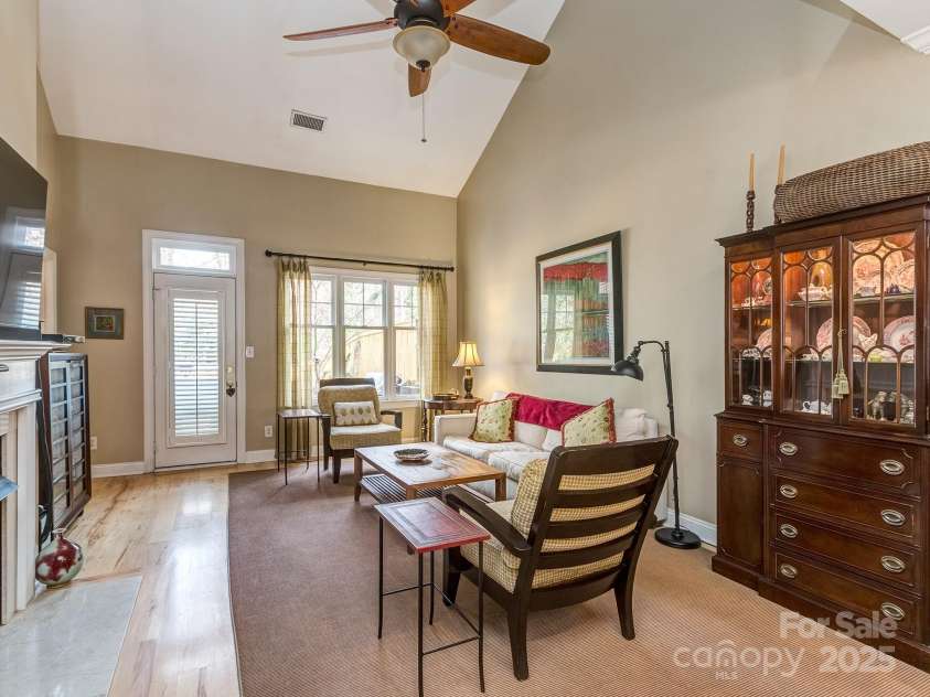 1141 Hollyheath Lane, Charlotte, NC 28209.  MLS# CAR4234094, YatesRealty ID 9923. Living room