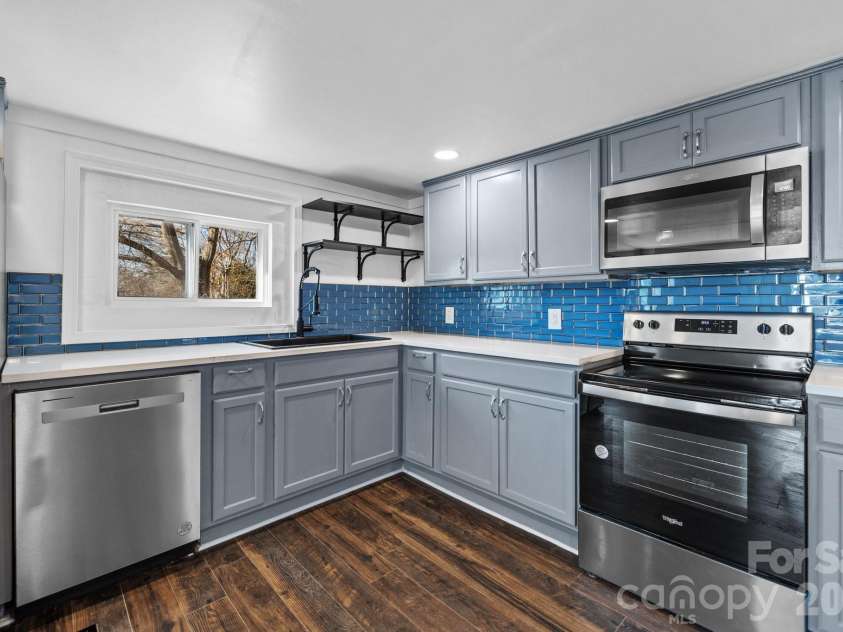 306 Ridge Street, Stanley, NC 28164.  MLS# CAR4362531, YatesRealty ID 9924. 
