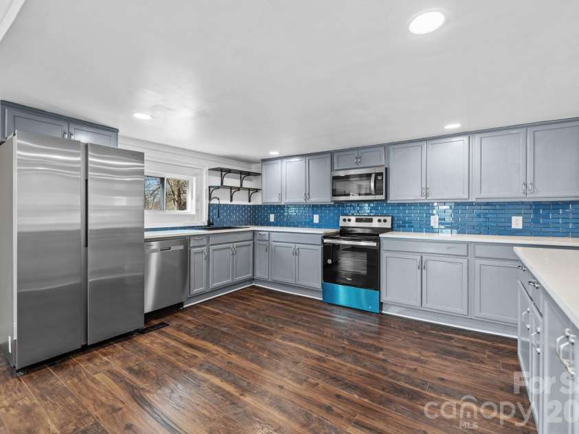 306 Ridge Street, Stanley, NC 28164.  MLS# CAR4362531, YatesRealty ID 9924. 
