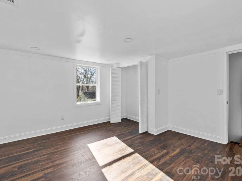 306 Ridge Street, Stanley, NC 28164.  MLS# CAR4362531, YatesRealty ID 9924. 