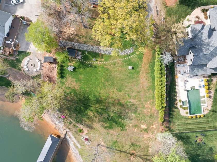 7176 Lynbrook Creek Road, Denver, NC 28037.  MLS# CAR4352084, YatesRealty ID 9925. 