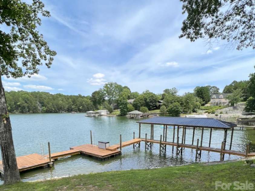 7176 Lynbrook Creek Road, Denver, NC 28037.  MLS# CAR4352084, YatesRealty ID 9925. 