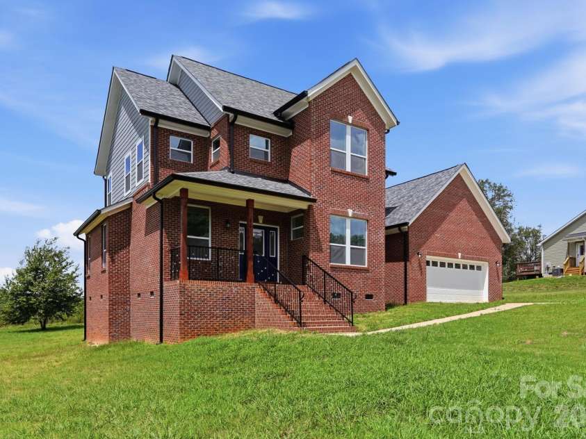 114 Strawberry Court, Lincolnton, NC 28092.  MLS# CAR4352512, YatesRealty ID 9926. 