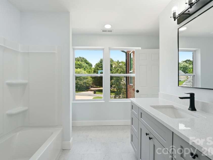 114 Strawberry Court, Lincolnton, NC 28092.  MLS# CAR4352512, YatesRealty ID 9926. 