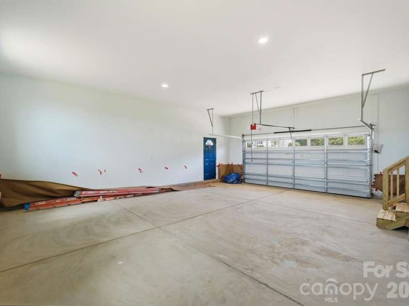 114 Strawberry Court, Lincolnton, NC 28092.  MLS# CAR4352512, YatesRealty ID 9926. 