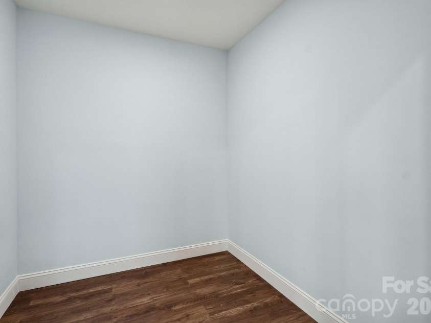 114 Strawberry Court, Lincolnton, NC 28092.  MLS# CAR4352512, YatesRealty ID 9926. Primary bedroom walk-in closet