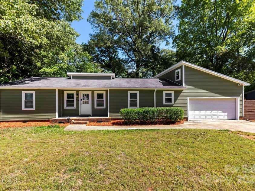 619 Archibald Road, Concord, NC 28025.  MLS# CAR4251795, YatesRealty ID 9927. Charming ranch home