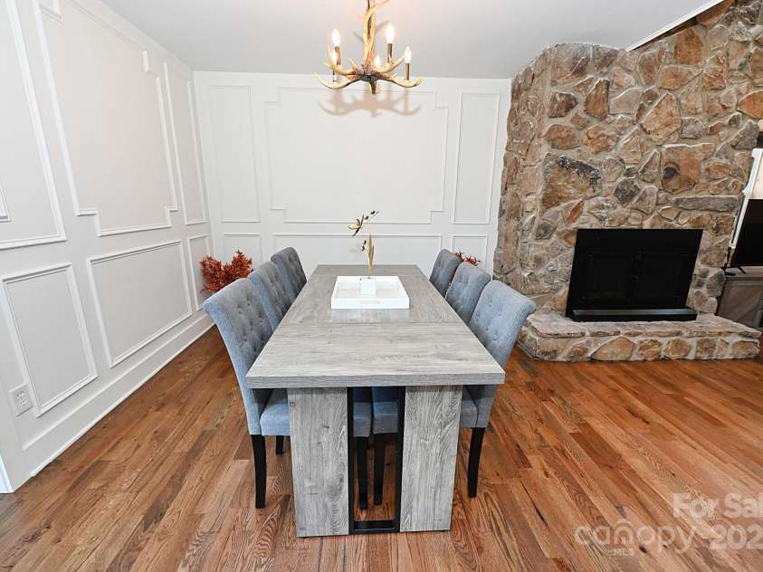 549 Clubhouse Drive, Banner Elk, NC 28604.  MLS# CAR4191291, YatesRealty ID 9928. 