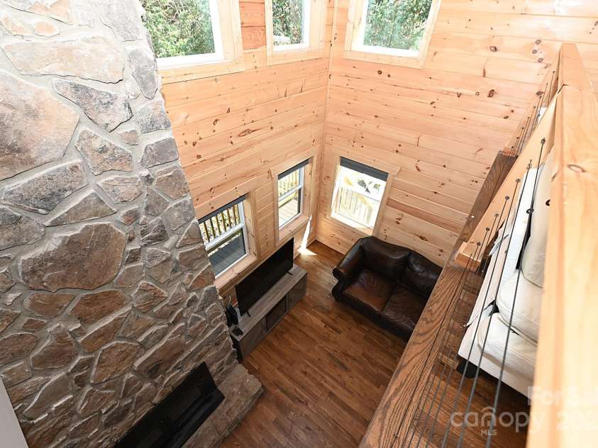 549 Clubhouse Drive, Banner Elk, NC 28604.  MLS# CAR4191291, YatesRealty ID 9928. 