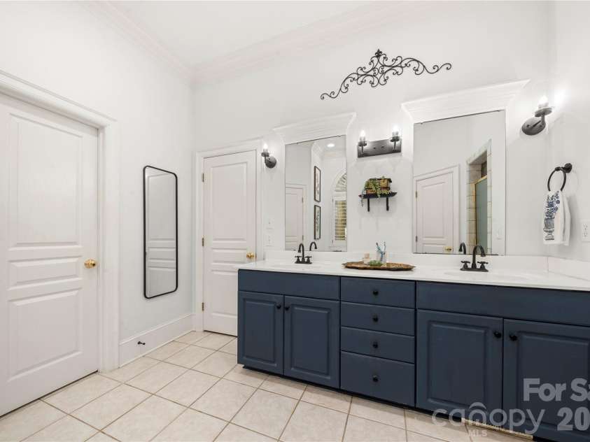 480 Robinson Road, Mooresville, NC 28117.  MLS# CAR4276641, YatesRealty ID 9929. 