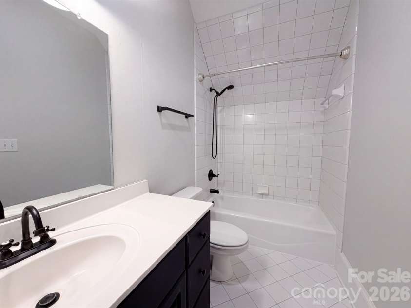 480 Robinson Road, Mooresville, NC 28117.  MLS# CAR4414544, YatesRealty ID 9929. 