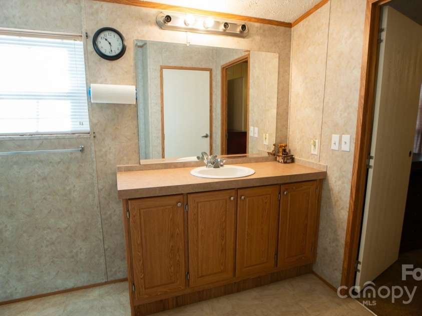 4150 Bristol Place, Collettsville, NC 28611.  MLS# CAR4327026, YatesRealty ID 993. 