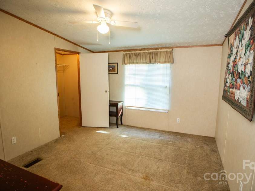 4150 Bristol Place, Collettsville, NC 28611.  MLS# CAR4327026, YatesRealty ID 993. 