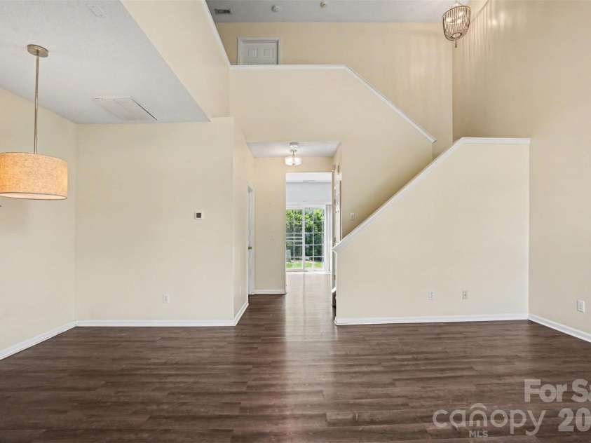 3315 Summerfield Ridge Lane, Matthews, NC 28105.  MLS# CAR4365181, YatesRealty ID 9931. 