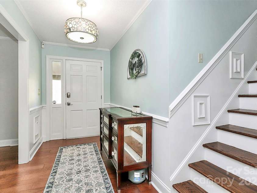 501 Eastwood Drive, Gastonia, NC 28054.  MLS# CAR4240205, YatesRealty ID 9931. 