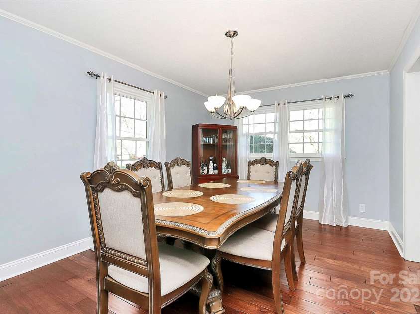 501 Eastwood Drive, Gastonia, NC 28054.  MLS# CAR4240205, YatesRealty ID 9931. 