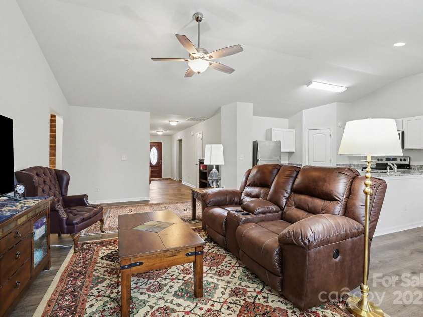 1410 Amberlight Circle, Salisbury, NC 28144.  MLS# CAR4333002, YatesRealty ID 9932. 