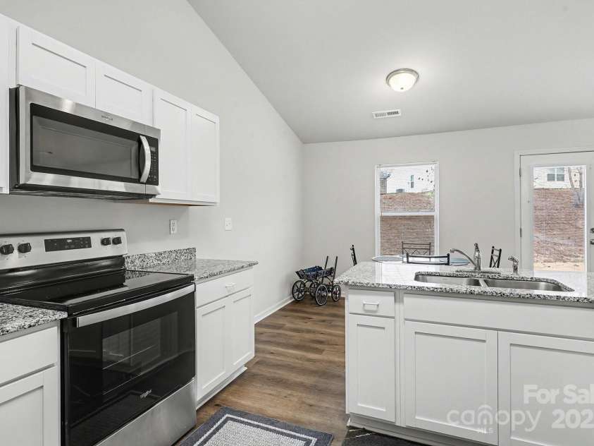 1410 Amberlight Circle, Salisbury, NC 28144.  MLS# CAR4333002, YatesRealty ID 9932. 