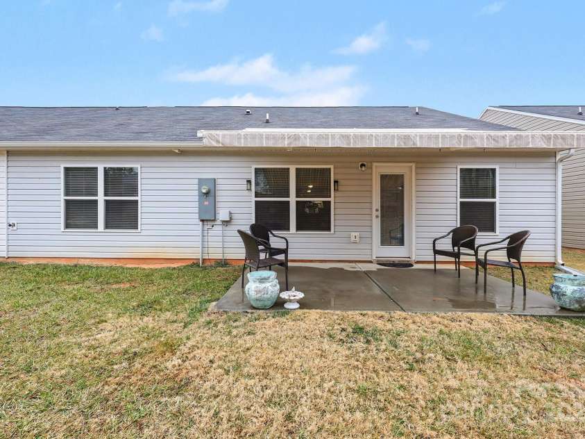 1410 Amberlight Circle, Salisbury, NC 28144.  MLS# CAR4333002, YatesRealty ID 9932. 
