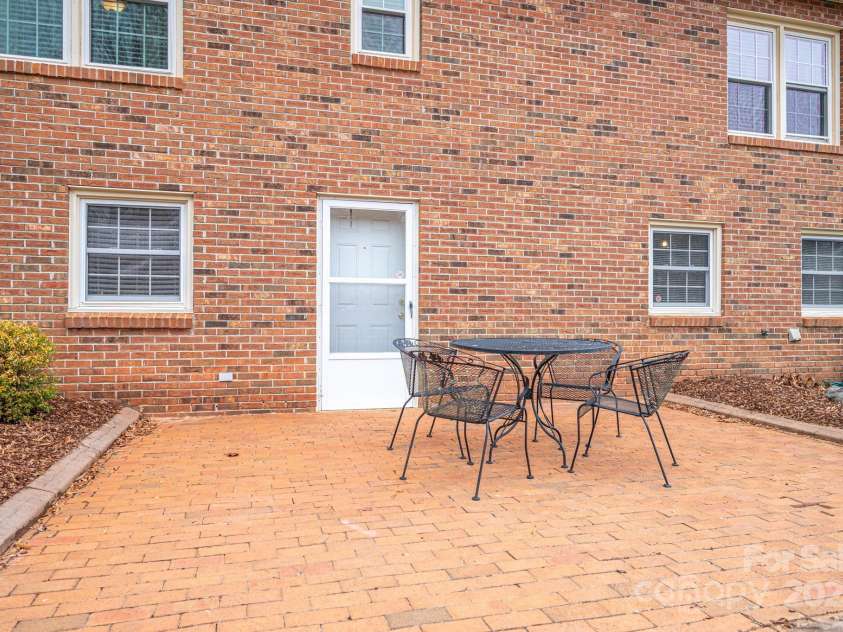 113 Old Stagecoach Road, Lawndale, NC 28090.  MLS# CAR4327778, YatesRealty ID 9933. 