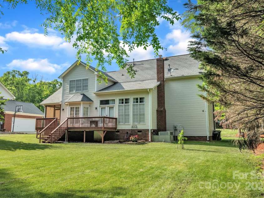 5775 Monticello Drive, Concord, NC 28027.  MLS# CAR4249959, YatesRealty ID 9933. 