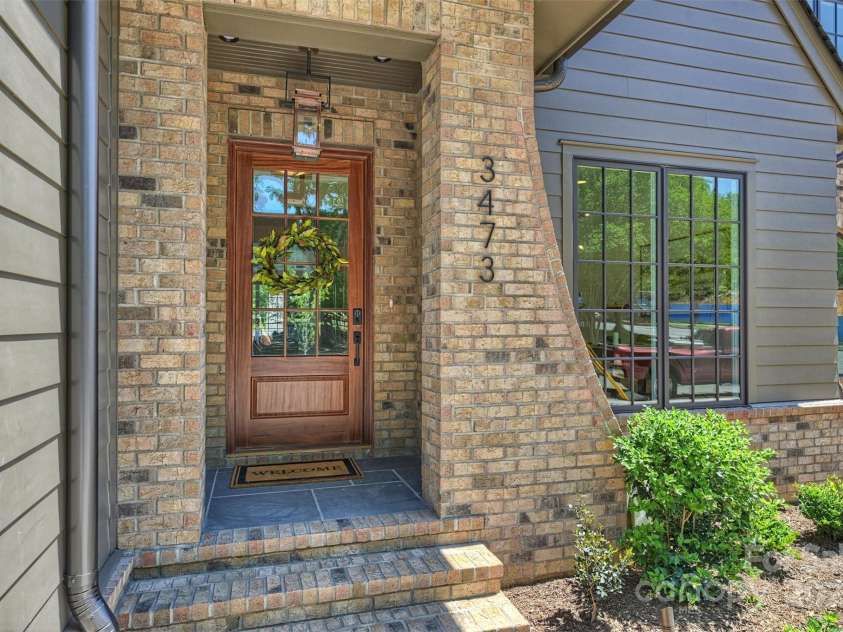 3473 Willow Oak Road, Charlotte, NC 28209.  MLS# CAR4247544, YatesRealty ID 9934. 