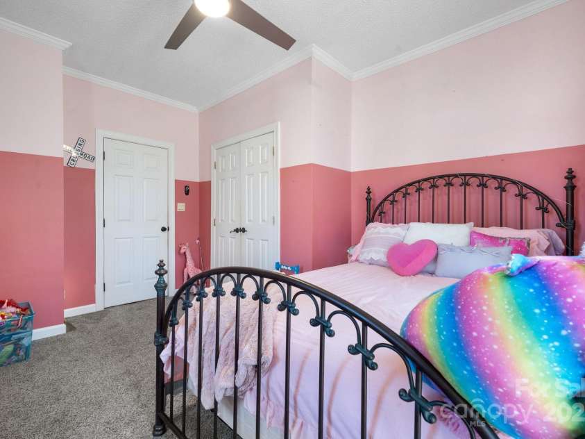 7648 Forest Oak Drive, Denver, NC 28037.  MLS# CAR4276492, YatesRealty ID 9935. 