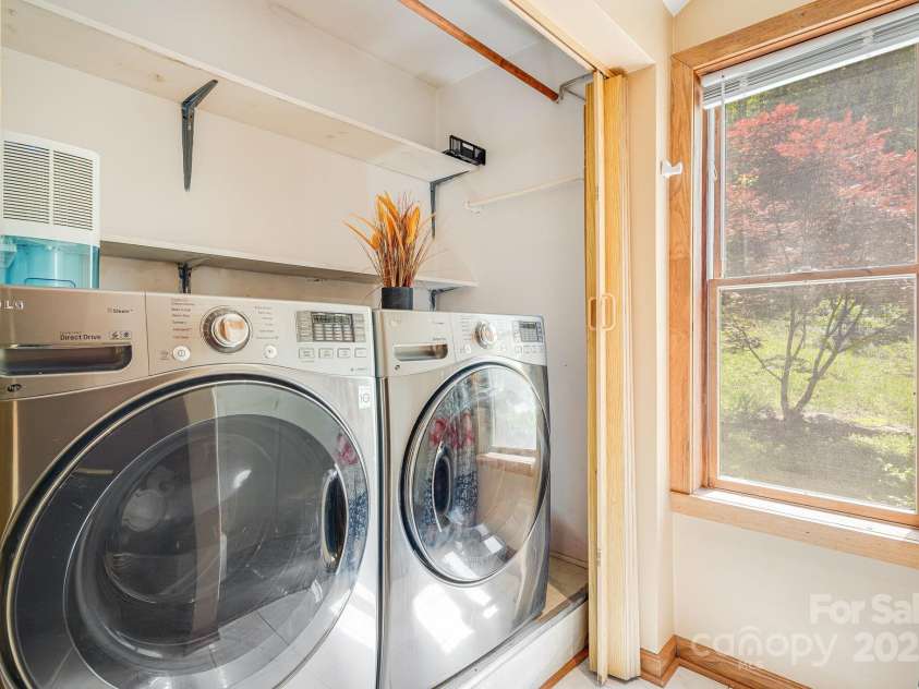 620 Mason Branch Road, Bryson City, NC 28713.  MLS# CAR4246489, YatesRealty ID 9936. 