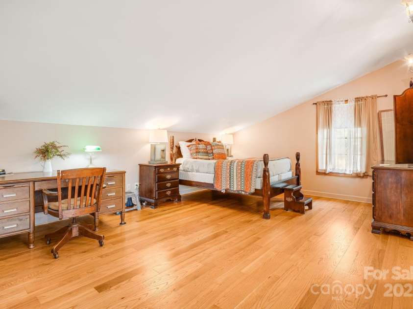 620 Mason Branch Road, Bryson City, NC 28713.  MLS# CAR4246489, YatesRealty ID 9936. Upstairs bedroom area