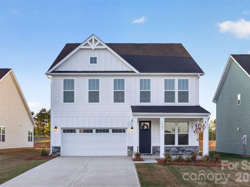 4659 Monterrico Drive, Lancaster, SC 29720.  MLS# CAR4363401, YatesRealty ID 9937. 