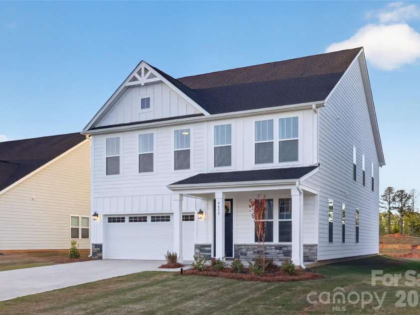 4659 Monterrico Drive, Lancaster, SC 29720.  MLS# CAR4363401, YatesRealty ID 9937. 