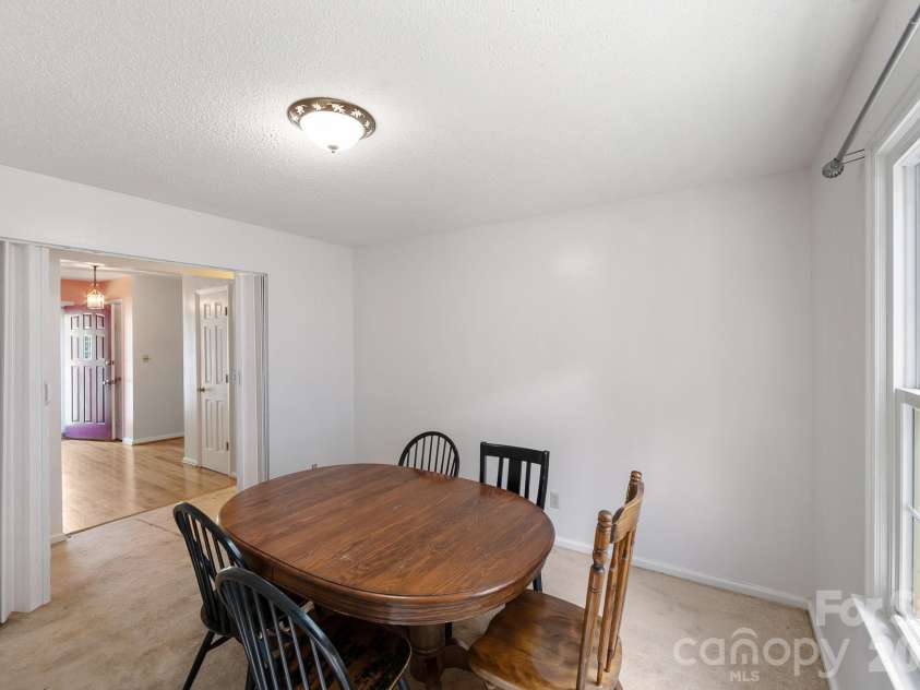 1107 Hardin Drive, Shelby, NC 28150.  MLS# CAR4364752, YatesRealty ID 9938. 