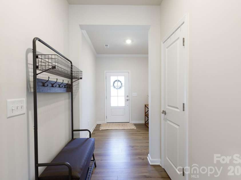 2138 Bowie Stone Court, Fort Mill, SC 29715.  MLS# CAR4355839, YatesRealty ID 9939. Front Hallway