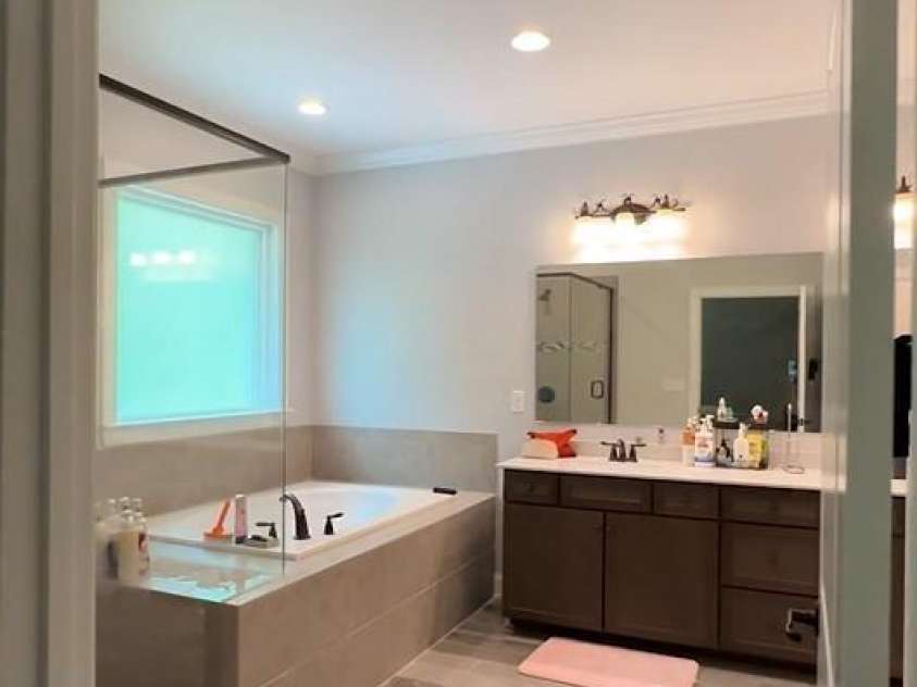 2044 Sweet William Drive, Harrisburg, NC 28075.  MLS# CAR4149349, YatesRealty ID 9940. Primary bath