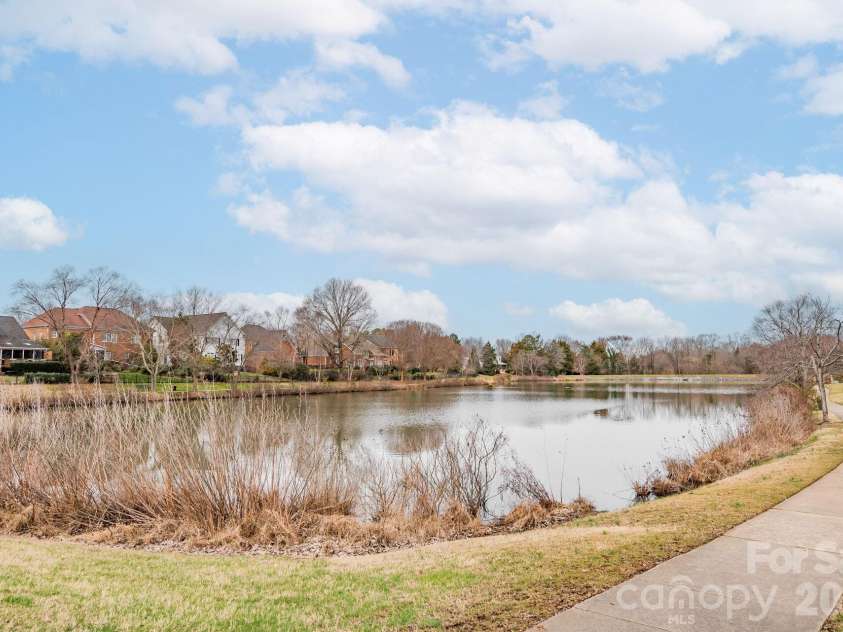 8124 Oratorio Place, Charlotte, NC 28270.  MLS# CAR4350874, YatesRealty ID 9940. 