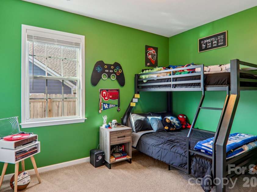 3 Montaugue Street, Arden, NC 28704.  MLS# CAR4361194, YatesRealty ID 9942. 