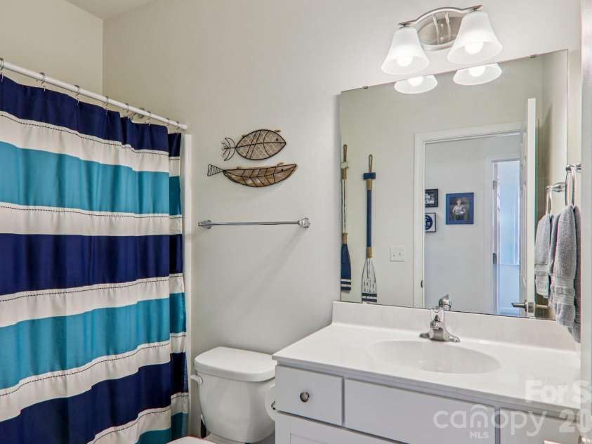 3 Montaugue Street, Arden, NC 28704.  MLS# CAR4361194, YatesRealty ID 9942. 
