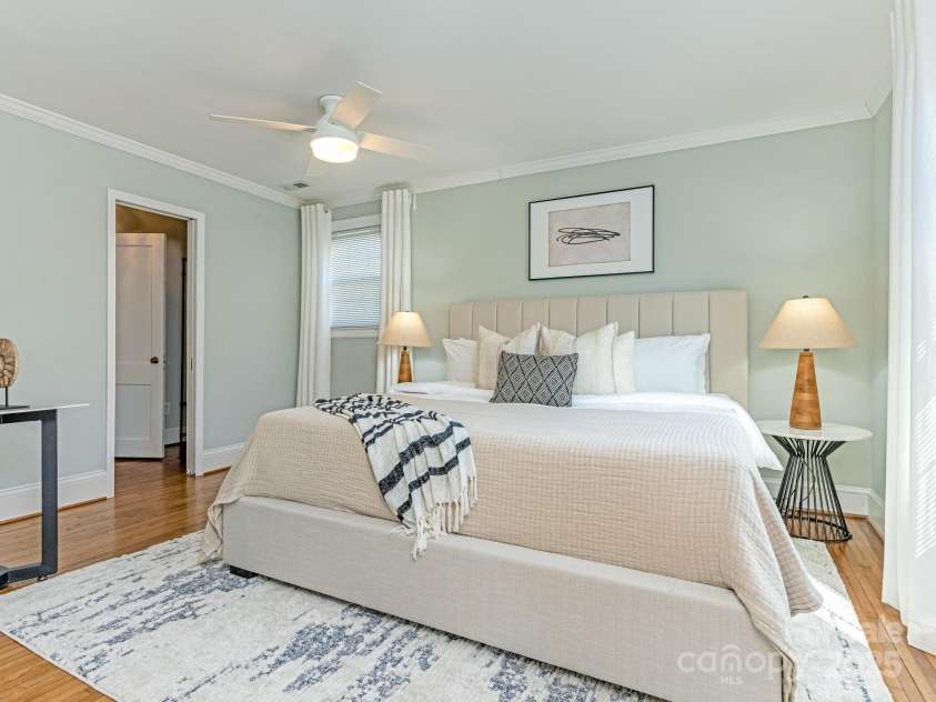2028 Scott Avenue, Charlotte, NC 28203.  MLS# CAR4227669, YatesRealty ID 9943. 