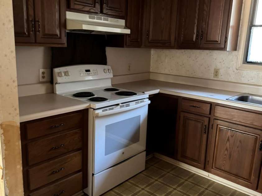 80 Larkspur Lane, Cullowhee, NC 28723.  MLS# CAR4328711, YatesRealty ID 9943. 