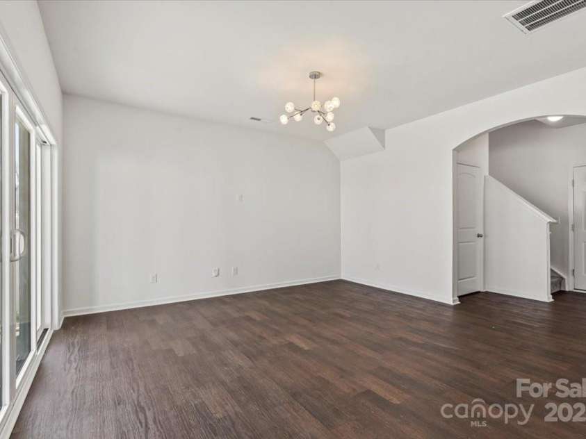 439 Newfound Hollow Drive, Charlotte, NC 28214.  MLS# CAR4230472, YatesRealty ID 9946. Living Room