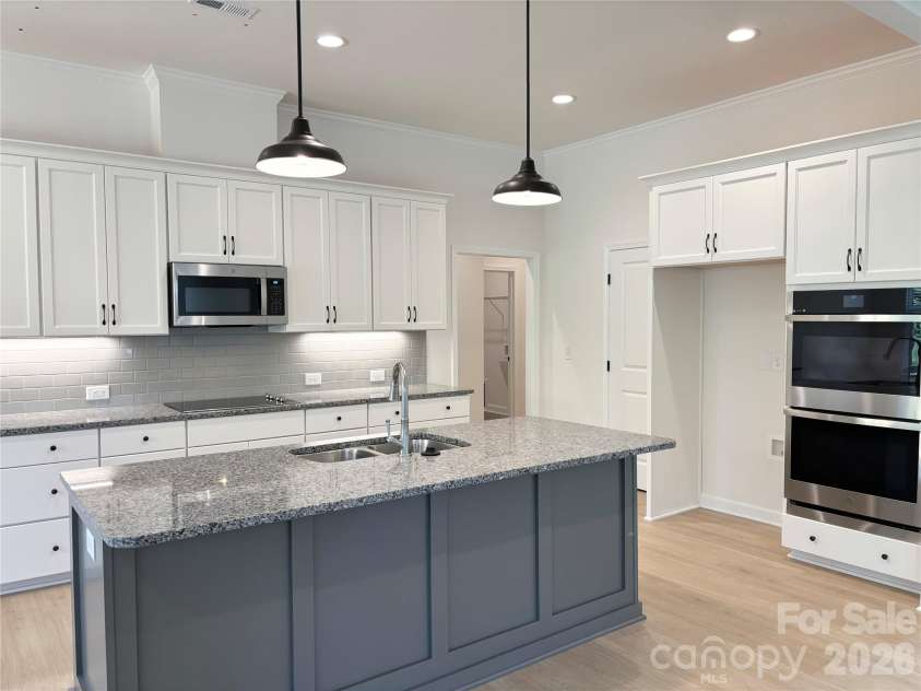 6853 Glen Abbey Lane, Mount Pleasant, NC 28124.  MLS# CAR4292652, YatesRealty ID 9947. 