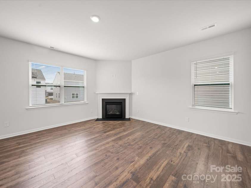 14217 Wilson Mac Lane, Charlotte, NC 28278.  MLS# CAR4241456, YatesRealty ID 9948. 