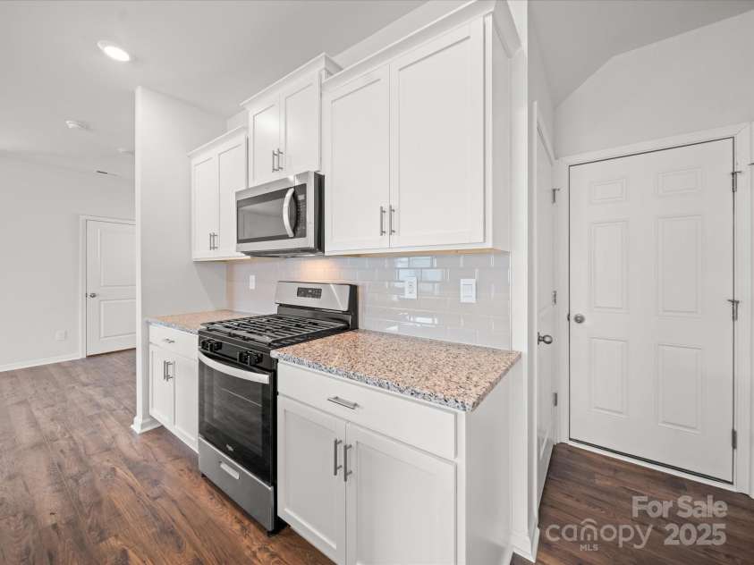 14217 Wilson Mac Lane, Charlotte, NC 28278.  MLS# CAR4241456, YatesRealty ID 9948. 