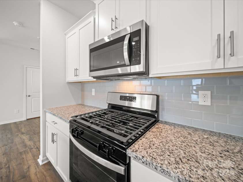 14217 Wilson Mac Lane, Charlotte, NC 28278.  MLS# CAR4241456, YatesRealty ID 9948. 