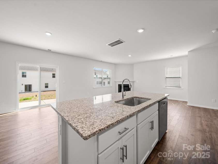 14217 Wilson Mac Lane, Charlotte, NC 28278.  MLS# CAR4241456, YatesRealty ID 9948. 