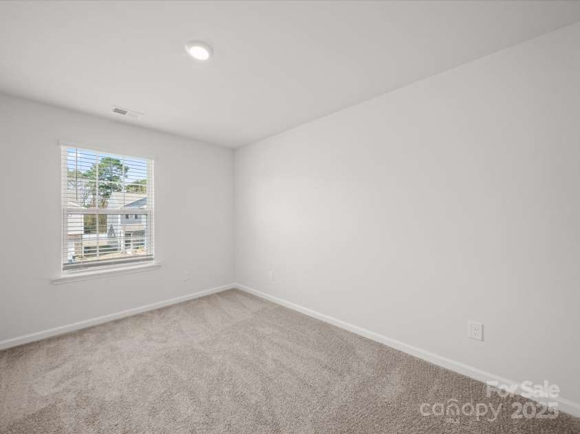 14217 Wilson Mac Lane, Charlotte, NC 28278.  MLS# CAR4241456, YatesRealty ID 9948. 