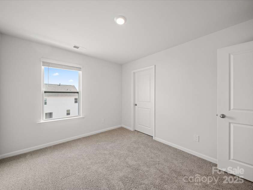 14217 Wilson Mac Lane, Charlotte, NC 28278.  MLS# CAR4241456, YatesRealty ID 9948. 