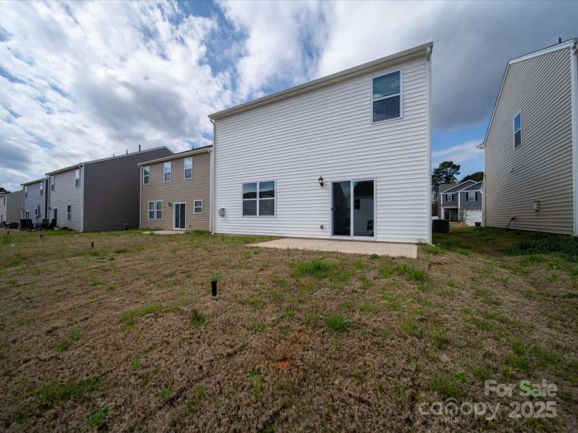 14217 Wilson Mac Lane, Charlotte, NC 28278.  MLS# CAR4241456, YatesRealty ID 9948. 