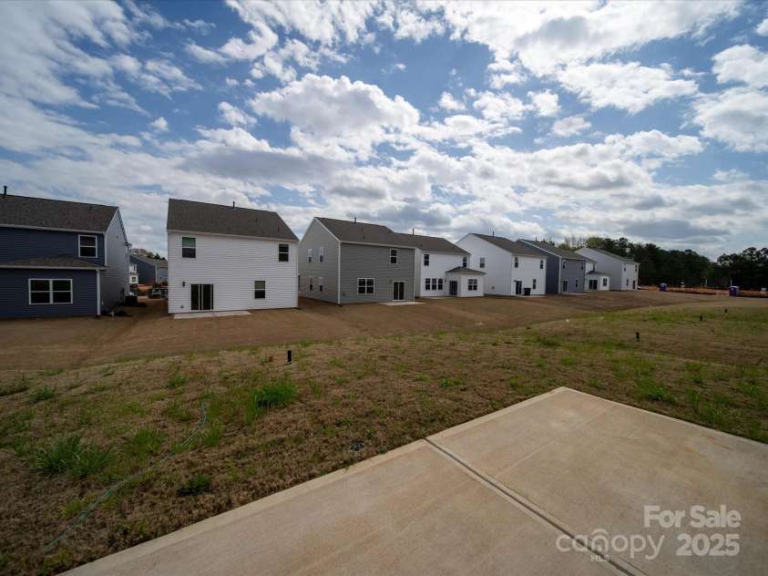 14217 Wilson Mac Lane, Charlotte, NC 28278.  MLS# CAR4241456, YatesRealty ID 9948. 