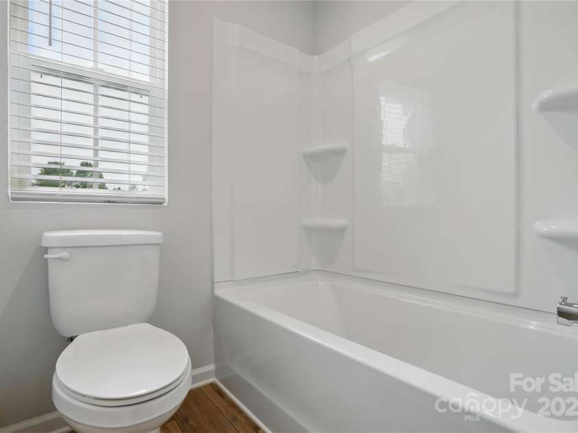 2116 Vinyasa Lane, Charlotte, NC 28215.  MLS# CAR4327145, YatesRealty ID 995. 